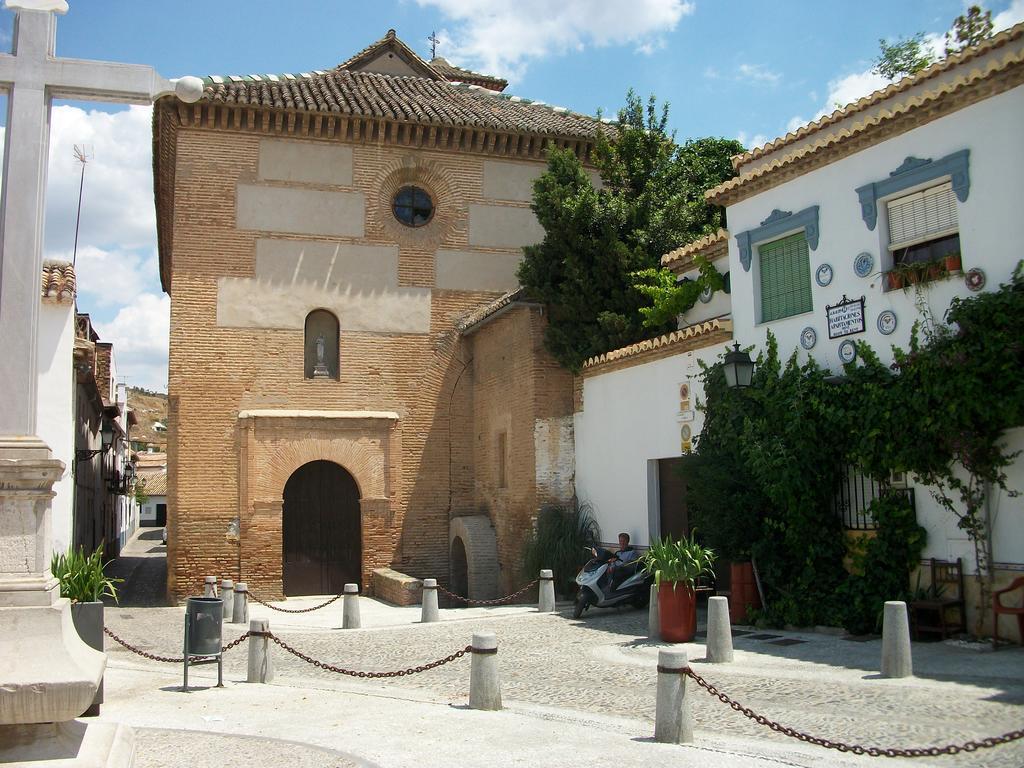 Pension Moni Albayzin Granada Exterior photo